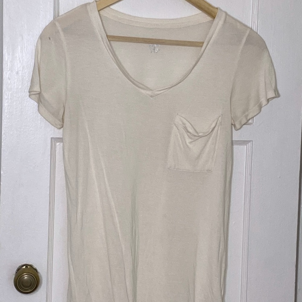 V neck t shirt